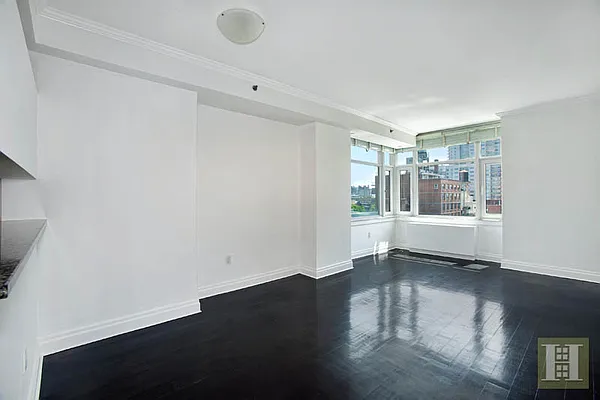 Rented by Halstead Real Estate | media 10