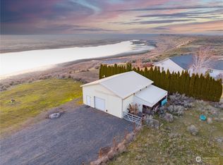 9876 Neppel Rd NE, Moses Lake, WA 98837