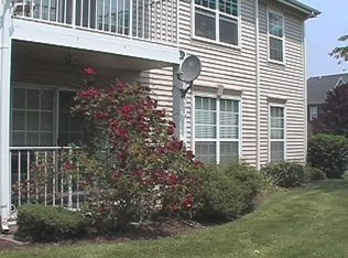 3 Caitlin Ct #93, Franklin Park, NJ 08823