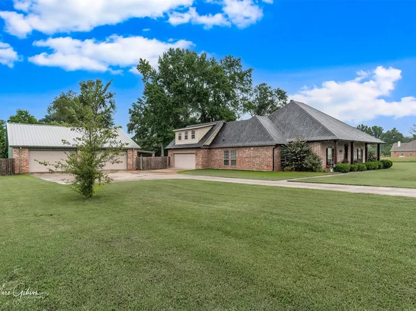 185 Edgewood Dr, Frierson, LA 71027