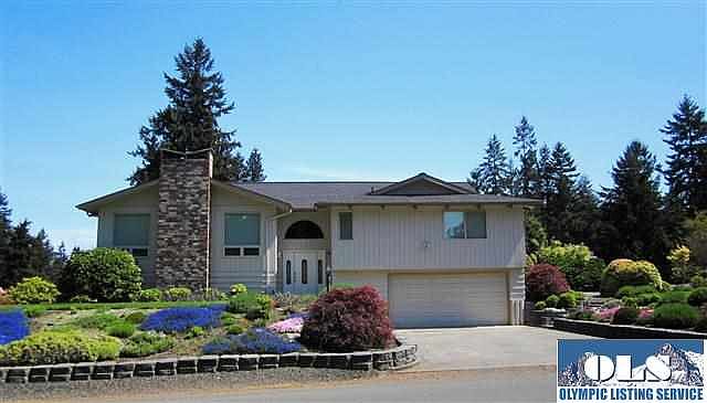 1st image of 117 Greenway Dr