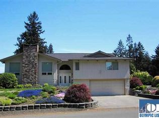 117 Greenway Dr, Sequim, WA 98382
