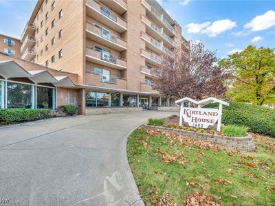 1480 Warren Rd APT 402, Lakewood, OH, 44107