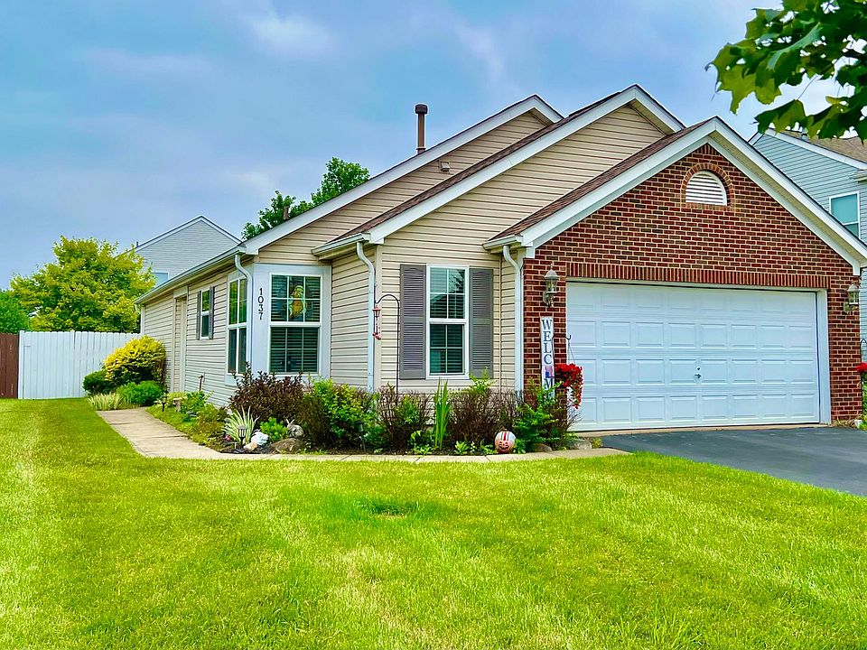 1st image of 1037 Crossbrook Blvd