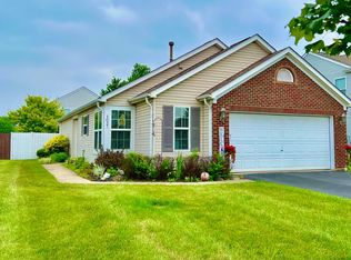 1037 Crossbrook Blvd, Galloway, OH 43119