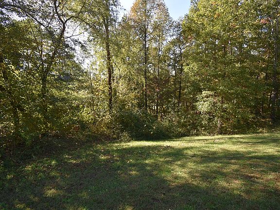 3rd image of 119 Spyglass Dr