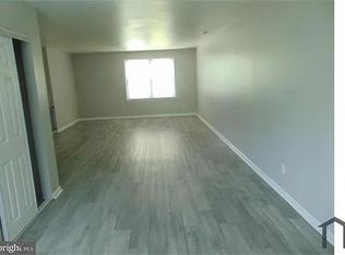 24 Hopewell Ln #B, Sicklerville, NJ 08081
