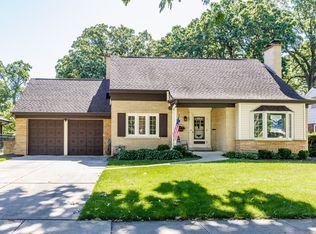 837 N Stone Ave, La Grange Park, IL 60526