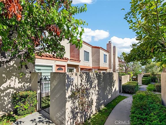 4th image of 3442 Del Amo Blvd