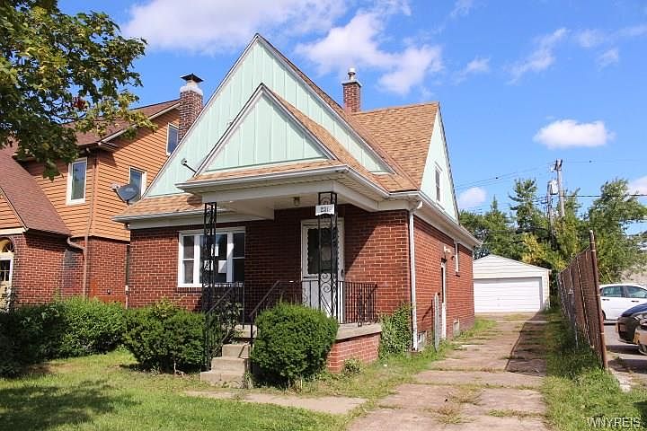 1st image of 231 Tremont Ave