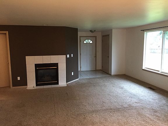 4th image of 6117 82nd Pl NE #B
