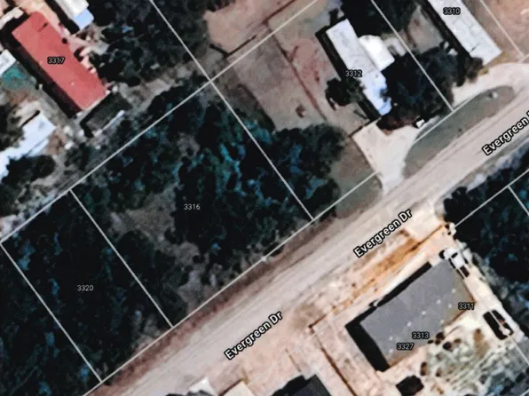 3316 Evergreen Dr, Granbury, TX 76048