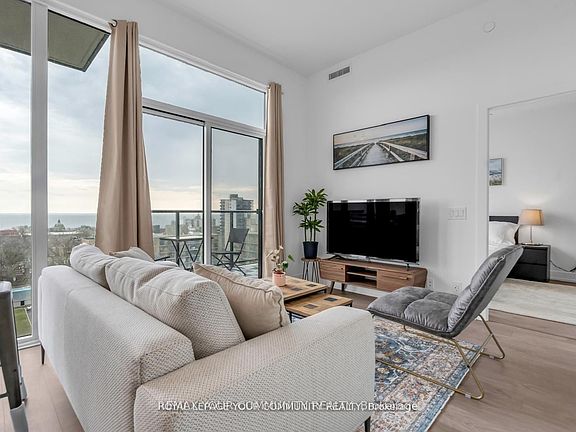 5th image of 270 Dufferin St #1106