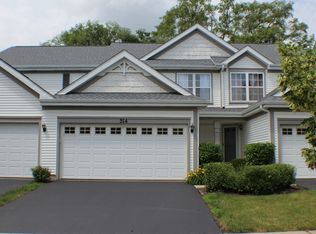 514 Jennifer Cir, Mundelein, IL 60060