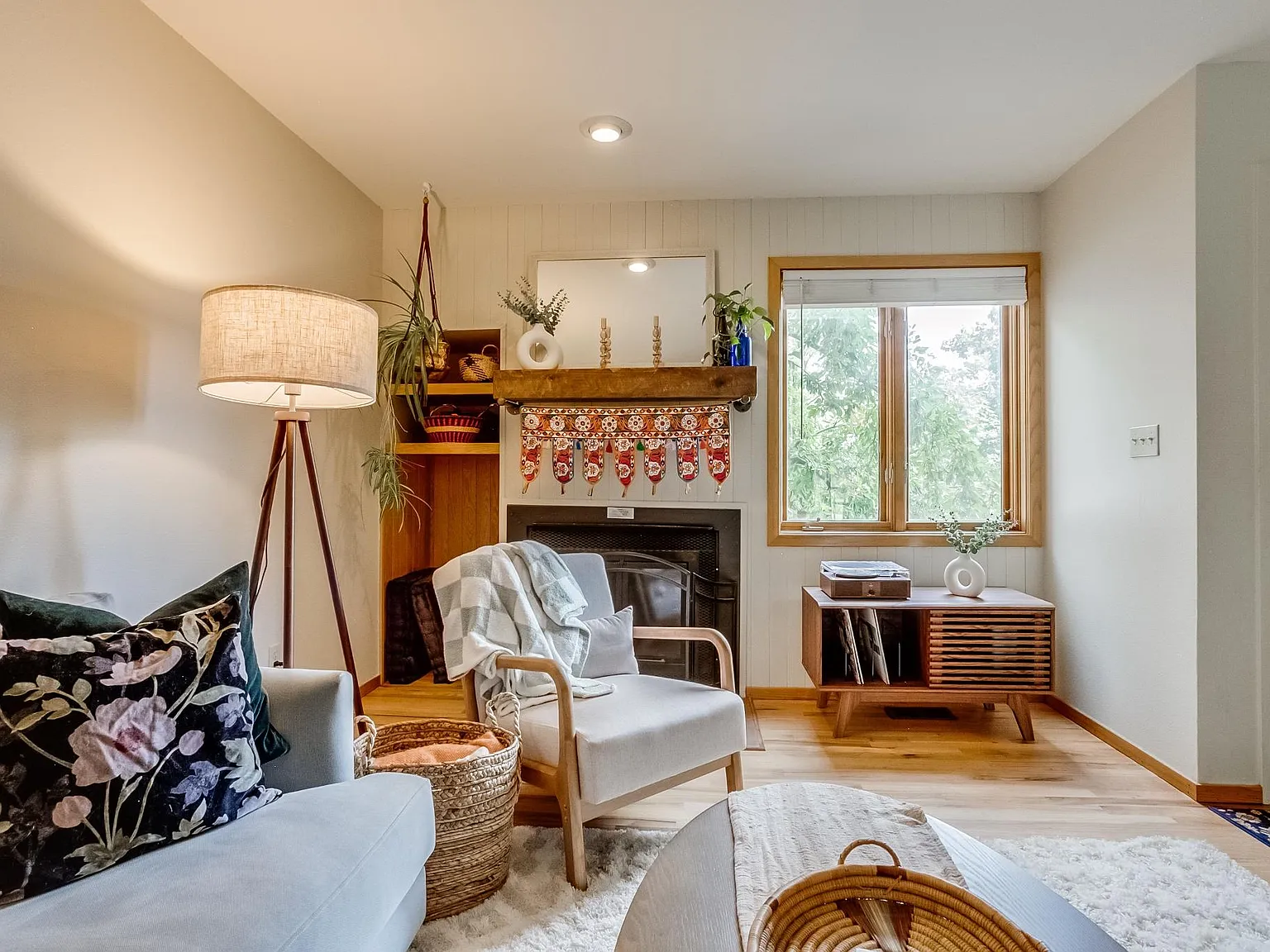 3405 Spring Creek Pl — Photo 2
