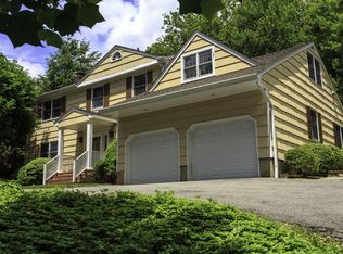 15 N Bridge Ter, Mount Kisco, NY 10549