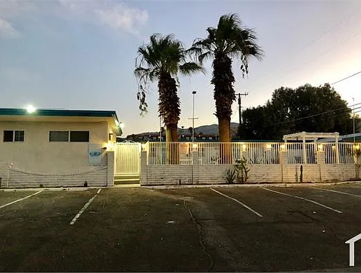 11330 Palm Dr #2 — Photo 9