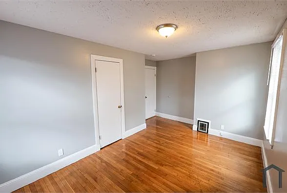 4 Standard St #2 — Photo 8