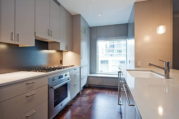 Rented by Town Residential | media 14