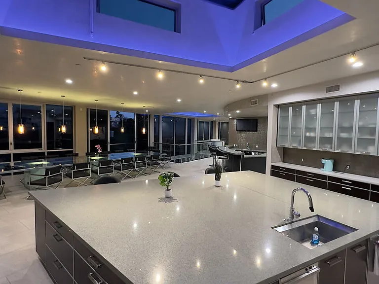 6425 Weidlake Dr — Photo 10