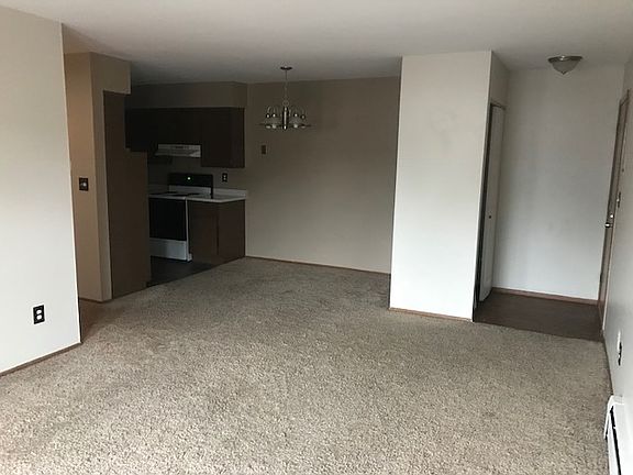 3rd image of 32175 Beaconsfield St APT 49