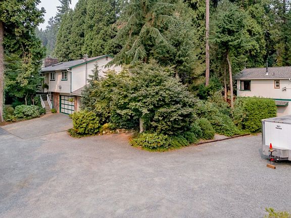 3rd image of 6415 228th St SE
