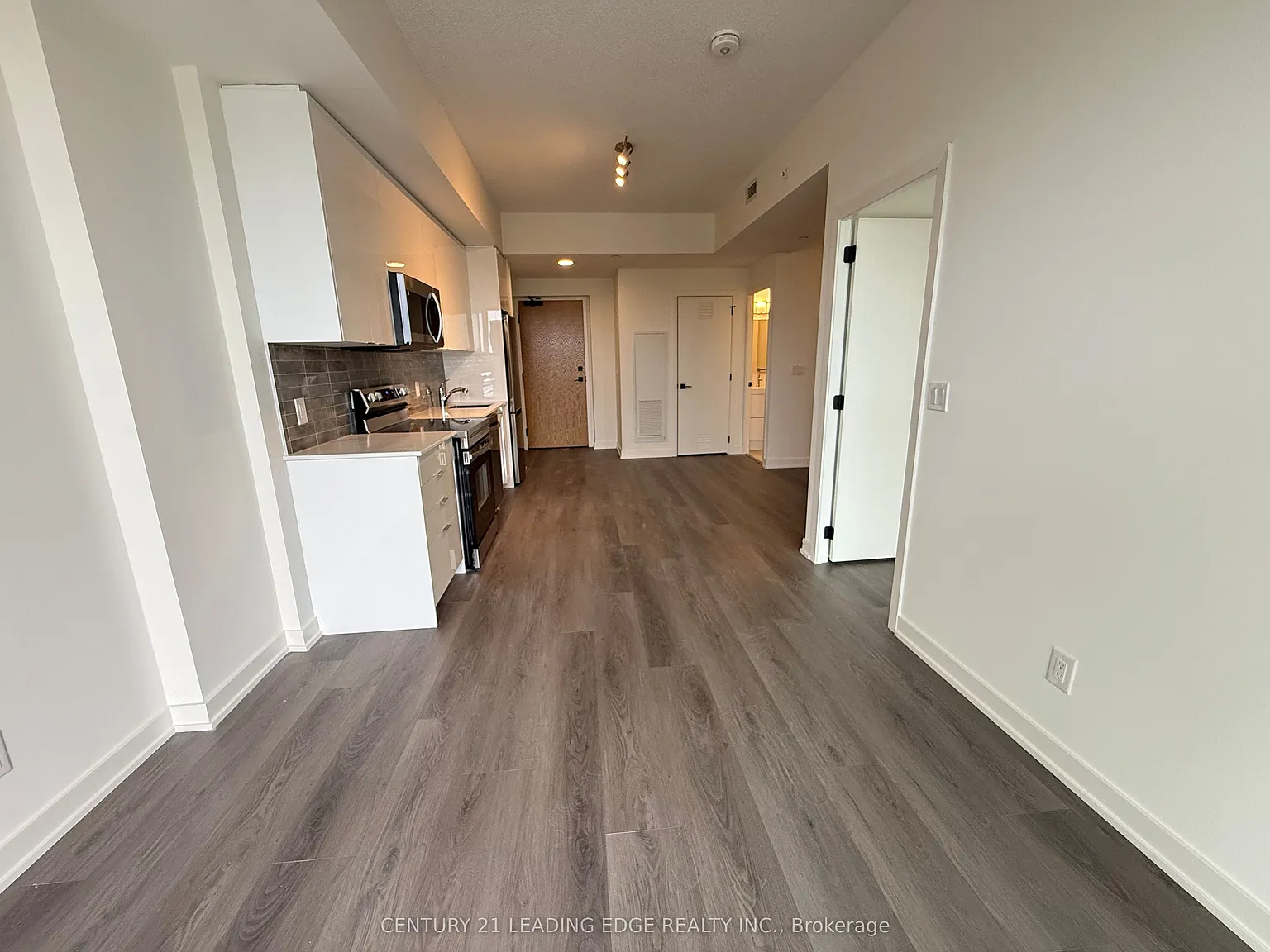 2 bed, $1,700 — Photo 1