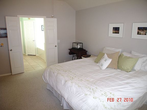 MASTER BEDROOM