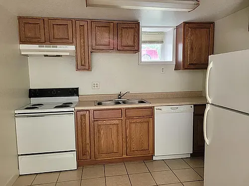 403 W Freeman St #4 Photo 1