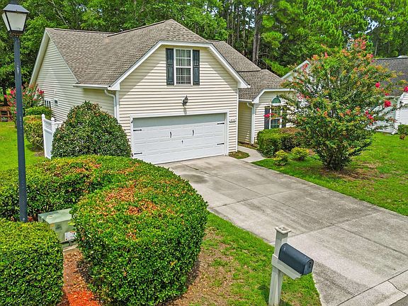2nd image of 4550 Fringetree Dr.