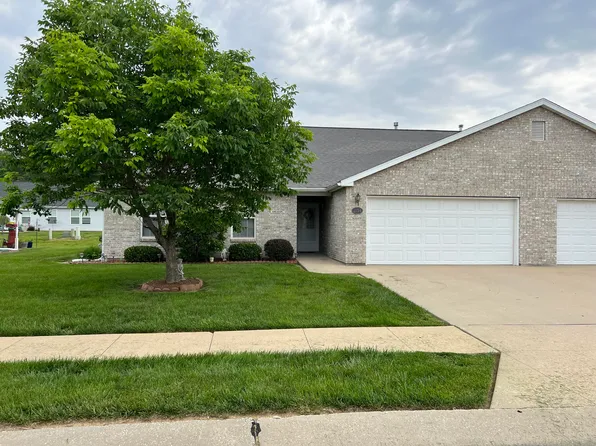 2134 S Liberty Rd, Marshall, MO 65340