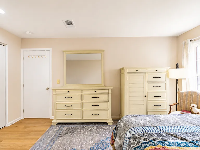 530 Shorely Dr #104 — Photo 19