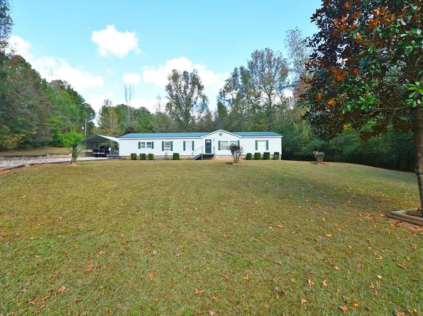 1264 County Road 103, Roanoke, AL 36274