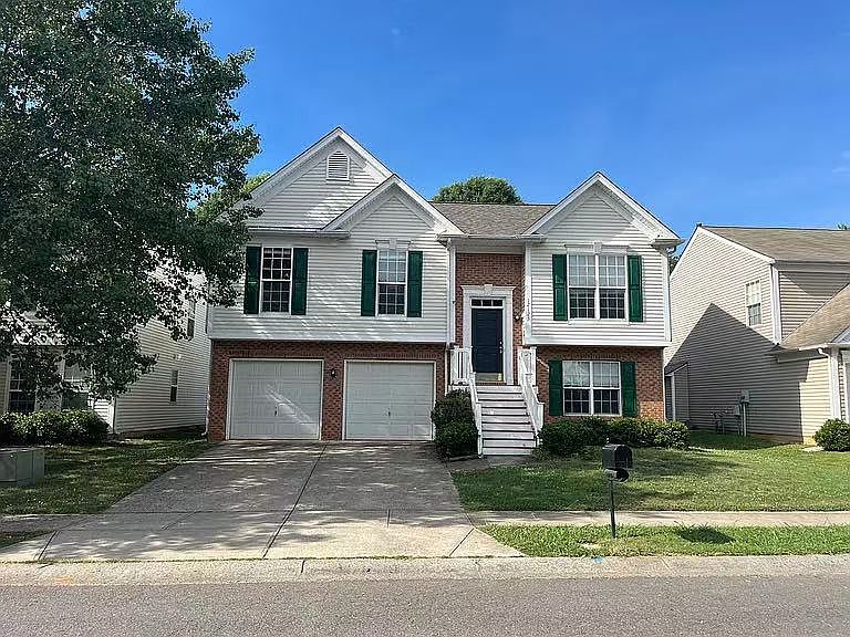 1st image of 12123 Bobhouse Dr