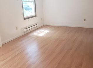 43 Summer St, Trenton, NJ 08618