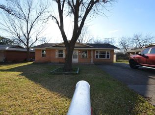 1503 Nichols St, Ennis, TX 75119