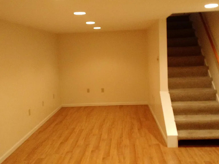 2515 Sylvania Dr — Photo 2