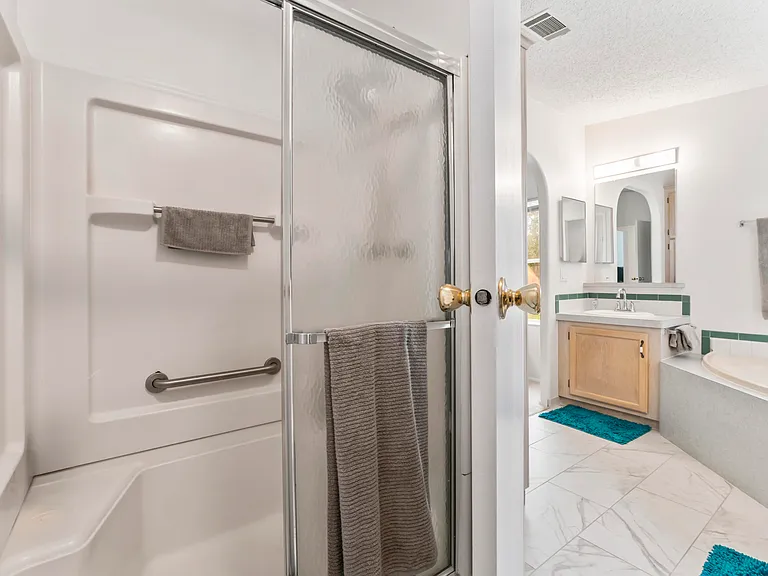 8913 SW Chevy Cir — Photo 13