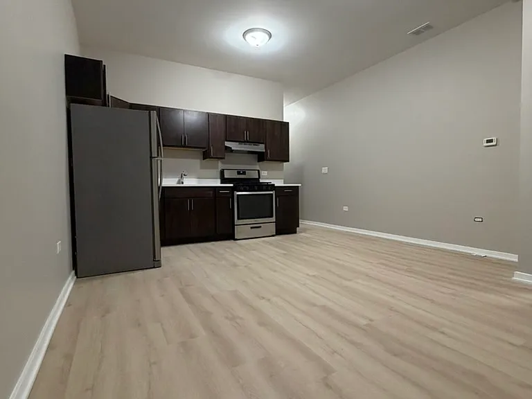 22-26 N Pulaski Rd #22-R — Photo 14