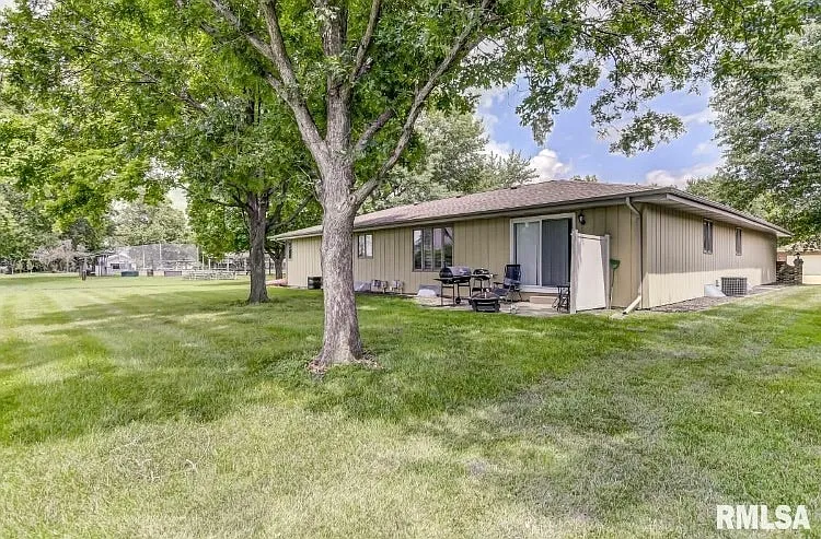 2901 Interlacken Dr #2901 — Photo 10