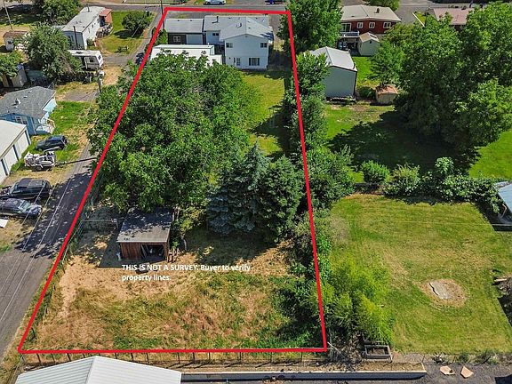 3rd image of 1409 Alder Ave