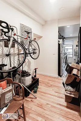 Rented by Metropolitan Property Group | media 42