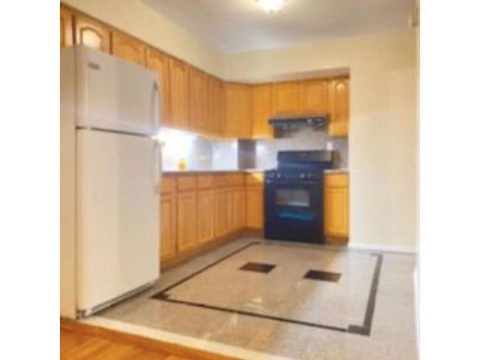 1st image of 7300 198th St #201