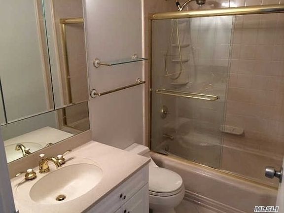 5th image of 2 Bay Club Dr APT 4D