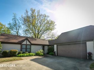 1010 Oakdale Dr, West Memphis, AR 72301