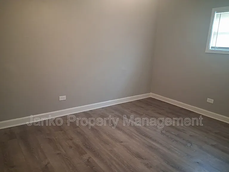 392 Hickory St #1E — Photo 4