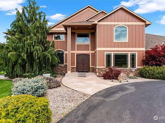 5th image of 4725 NW Cascade Avenue