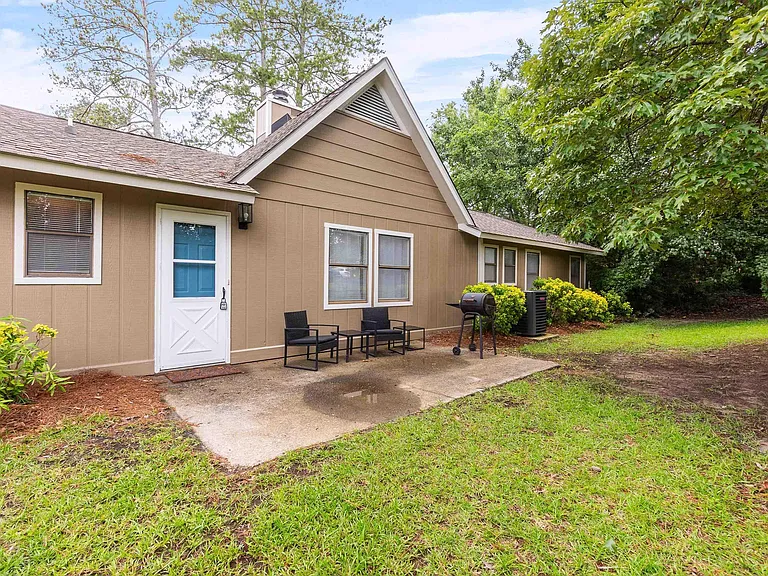 1100 Kenwood Dr — Photo 47