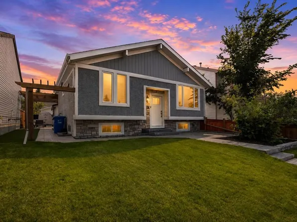157 NE Bird Cres, Wood Buffalo, AB T9H 4T1