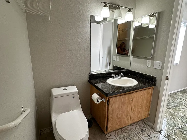 4160 Country Garden Ave — Photo 18